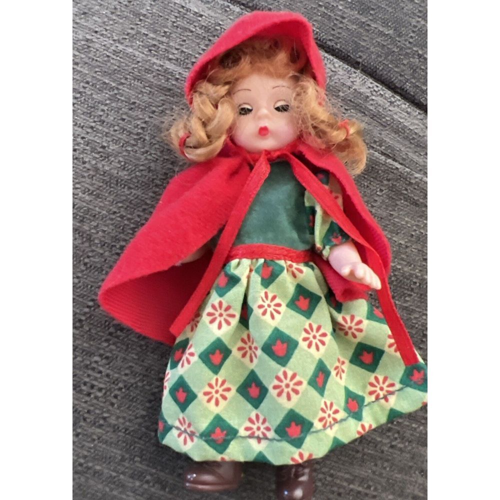 Miniature Madame Alexander- Little Red Riding Hood Doll - 5.5 " - PreOwned - LN